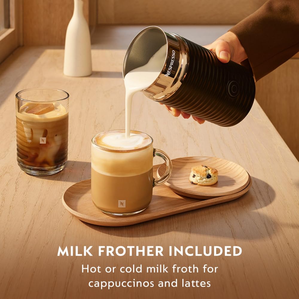 Liquorice Black Coffee Machine with Milk Frother Z6596