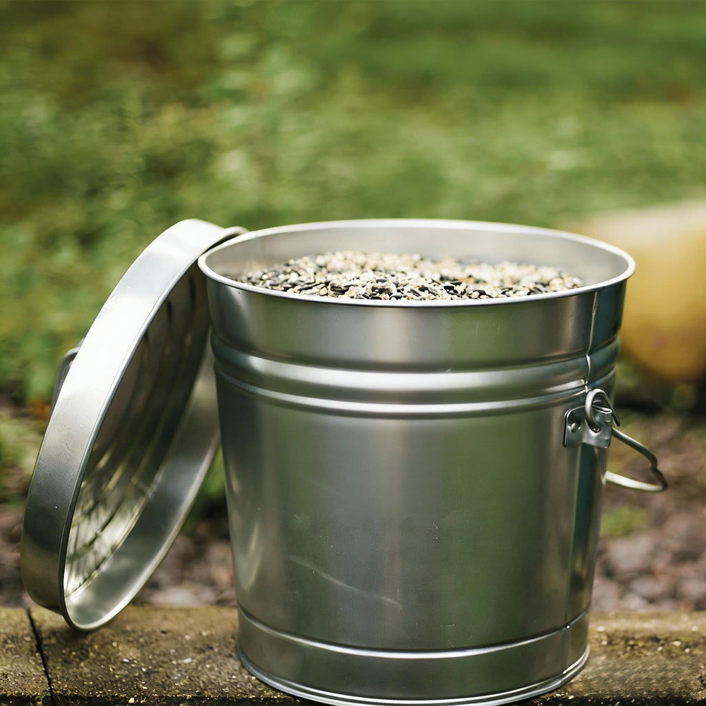 6 Gallon Galvanized Steel Storage Can with Locking Lid T94623